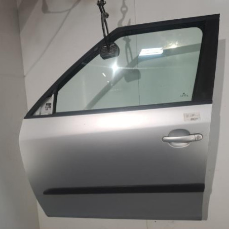 Porte avant gauche SKODA FABIA 2 Photo n°1