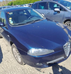 Porte avant droit ALFA ROMEO 147 Photo n°6