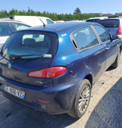 Porte avant droit ALFA ROMEO 147 Photo n°7