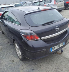 Aile avant gauche OPEL ASTRA H Photo n°7
