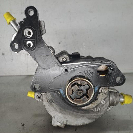 Pompe à vide VOLKSWAGEN GOLF 5