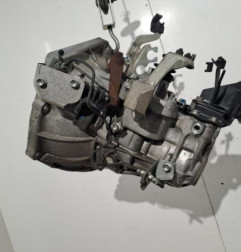 Boite de vitesses TOYOTA YARIS 2 Photo n°1