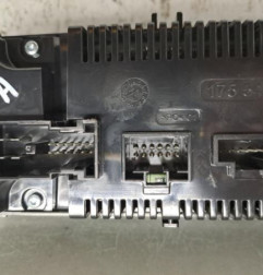 Commande chauffage MERCEDES CLASSE A 176 Photo n°3