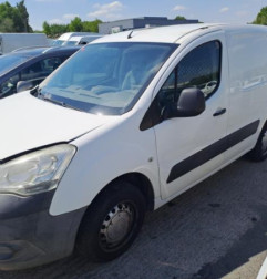Porte avant droit CITROEN BERLINGO 2 Photo n°5