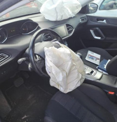 Malle/Hayon arriere PEUGEOT 308 2 Photo n°8