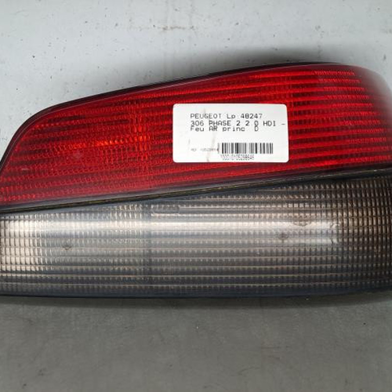Feu arriere principal droit (feux) PEUGEOT 306