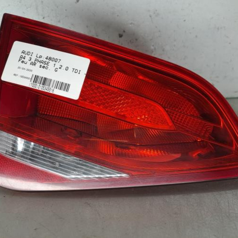 Feu arriere secondaire gauche (feux) AUDI A4 3