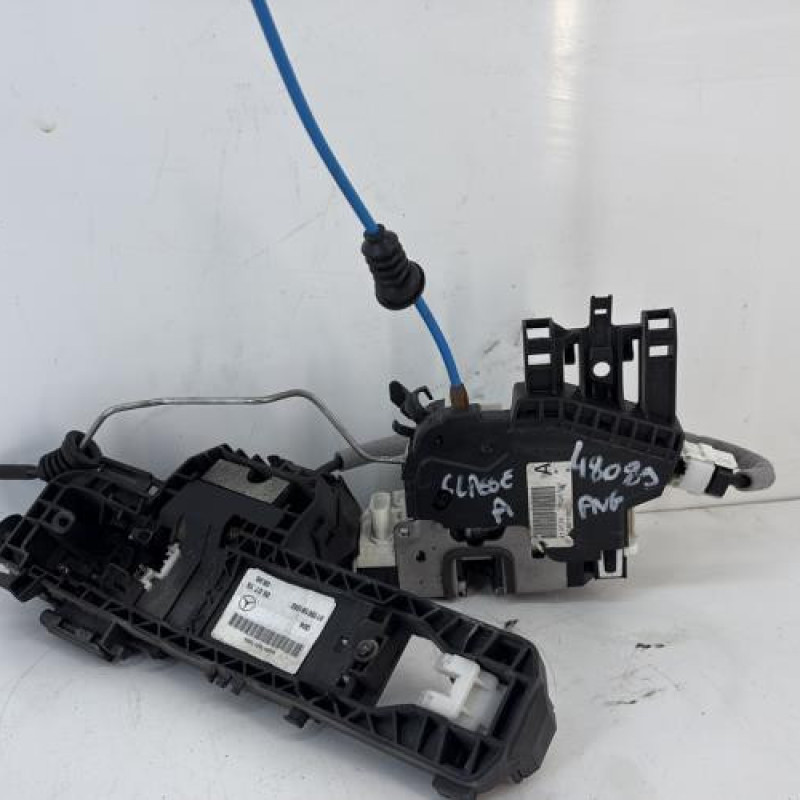 Serrure avant gauche MERCEDES CLASSE A 176