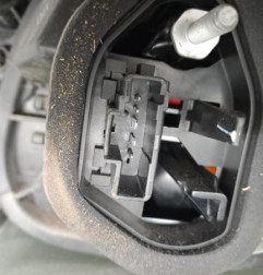 Feu arriere principal gauche (feux) PEUGEOT 208 1 Photo n°4