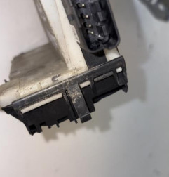 Serrure avant droit PEUGEOT 2008 1 Photo n°3