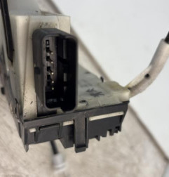 Serrure arriere gauche PEUGEOT 2008 1 Photo n°3