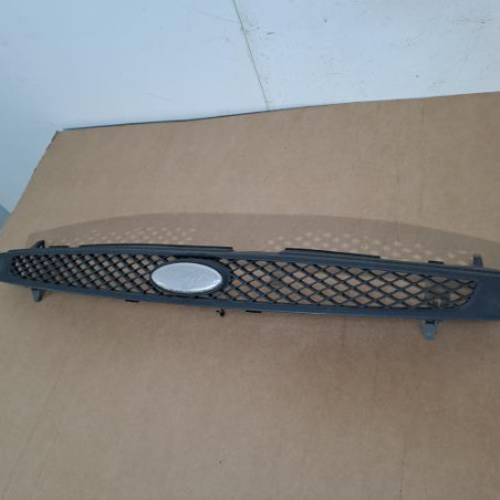 Calandre FORD FIESTA 5 Photo n°1