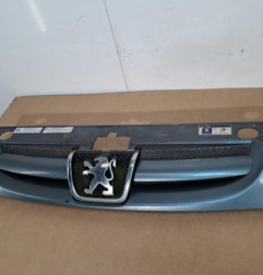 Calandre PEUGEOT PARTNER 1