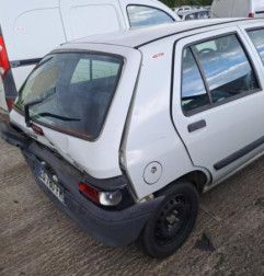 Retroviseur droit RENAULT CLIO 1 Photo n°6