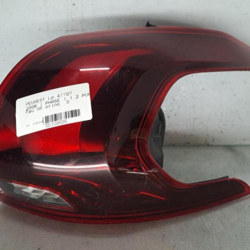Feu arriere principal droit (feux) PEUGEOT 2008 1