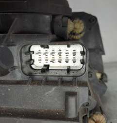 Optique avant principal gauche (feux)(phare) VOLKSWAGEN TOUAREG 1 Photo n°3