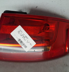 Feu arriere principal droit (feux) AUDI A4 3 Photo n°1