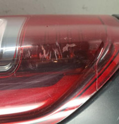 Feu arriere principal droit (feux) RENAULT TRAFIC 3 COURT Photo n°8