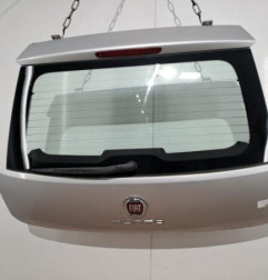Malle/Hayon arriere FIAT PUNTO EVO 3