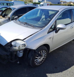 Malle/Hayon arriere FIAT PUNTO EVO 3 Photo n°4