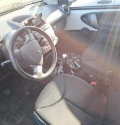 Porte avant droit PEUGEOT 107 Photo n°9
