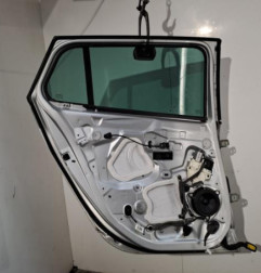 Porte arriere gauche RENAULT MEGANE 3 Photo n°4