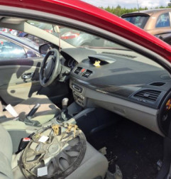 Porte avant droit RENAULT MEGANE 3 Photo n°7