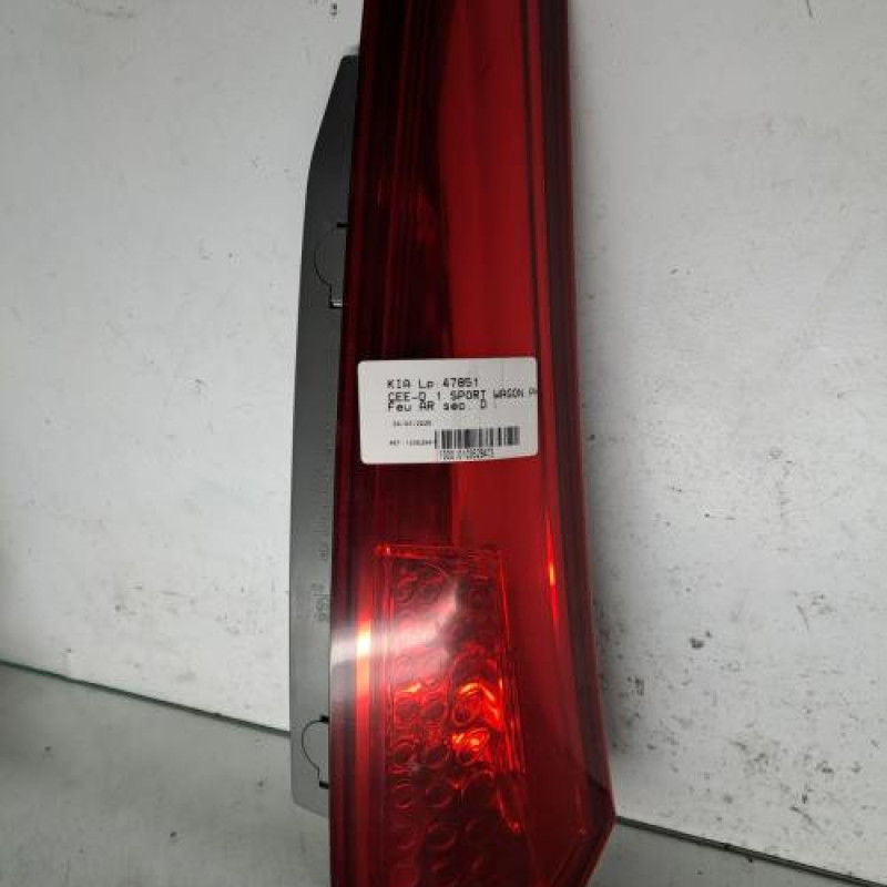 Feu arriere secondaire droit (feux) KIA CEE-D 1 SPORT WAGON