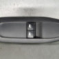 Interrupteur de leve vitre avant gauche PEUGEOT 208 1