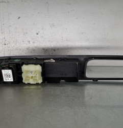 Interrupteur de leve vitre avant gauche RENAULT CLIO 4 Photo n°3