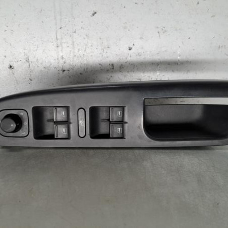 Interrupteur de leve vitre avant gauche VOLKSWAGEN JETTA 3 Photo n°1