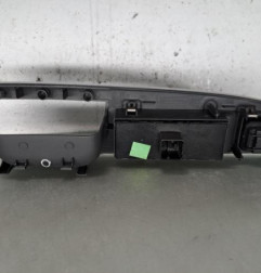 Interrupteur de leve vitre avant gauche VOLKSWAGEN JETTA 3