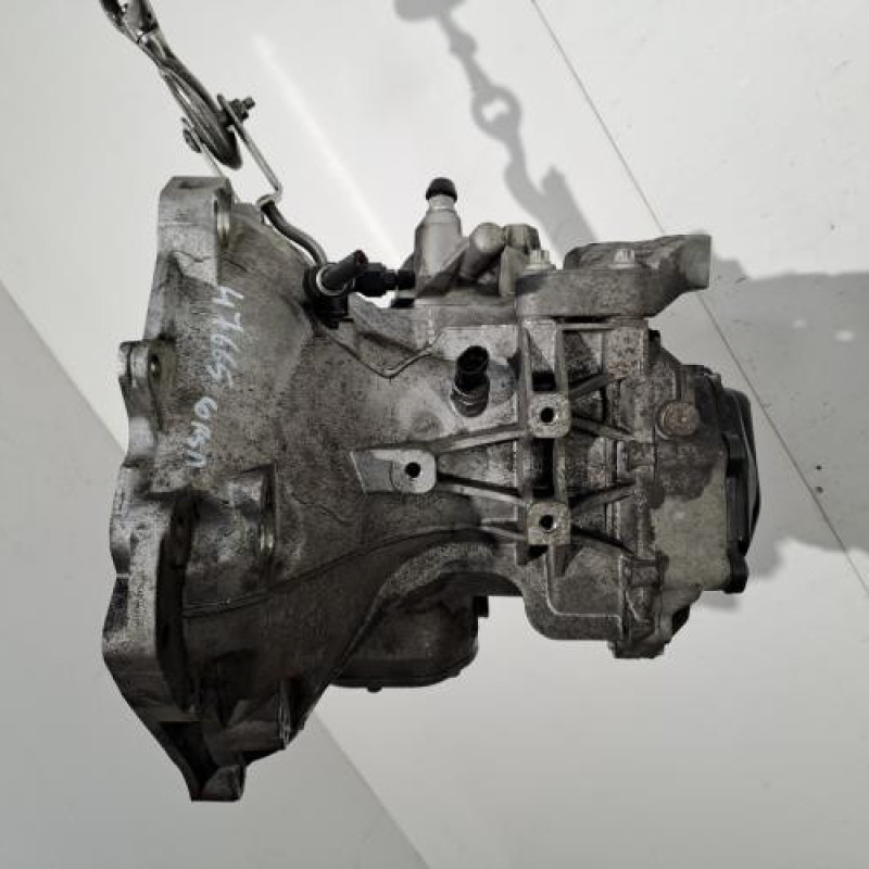 Boite de vitesses OPEL CORSA D