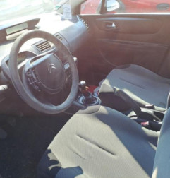 Renfort pare choc avant (traverse) CITROEN C4 1 Photo n°8