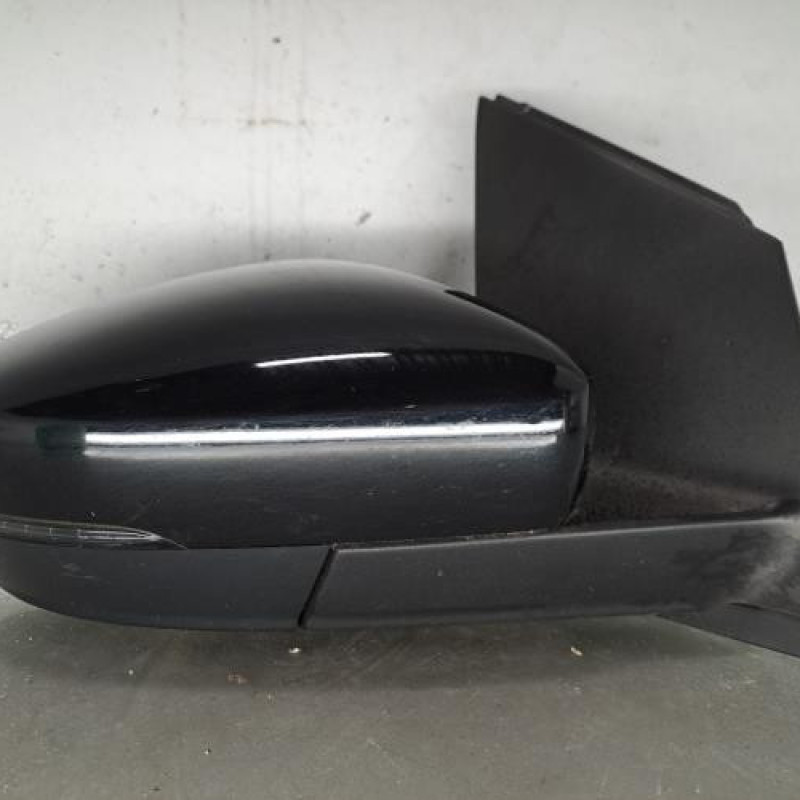 Retroviseur droit VOLKSWAGEN POLO 5