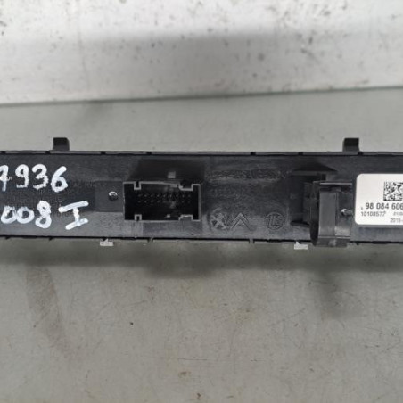 Bouton de warning PEUGEOT 3008 1