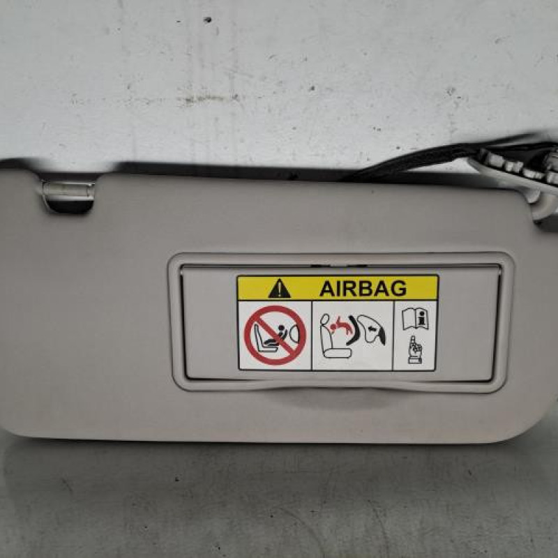 Pare soleil droit PEUGEOT 3008 1