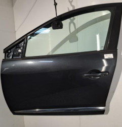 Porte avant gauche RENAULT MEGANE 3 Photo n°1