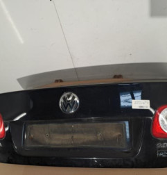 Malle/Hayon arriere VOLKSWAGEN JETTA 3