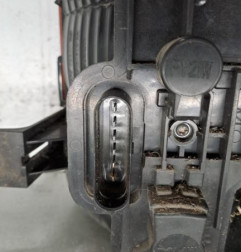 Feu arriere principal gauche (feux) VOLKSWAGEN CADDY 3 Photo n°4