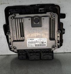 Calculateur moteur PEUGEOT 207 Photo n°1