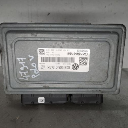 Calculateur moteur VOLKSWAGEN POLO 5