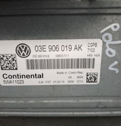 Calculateur moteur VOLKSWAGEN POLO 5 Photo n°4