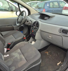 Malle/Hayon arriere RENAULT GRAND MODUS Photo n°5