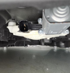 Leve vitre electrique arriere droit FORD FIESTA 7 Photo n°4