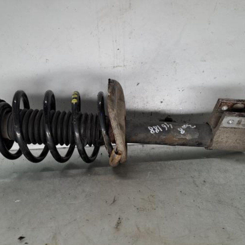 Amortisseur avant gauche PEUGEOT 3008 1