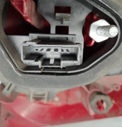 Feu arriere principal droit (feux) PEUGEOT 208 1 Photo n°4