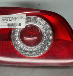 Feu arriere secondaire gauche (feux) VOLKSWAGEN PASSAT 5 Photo n°1
