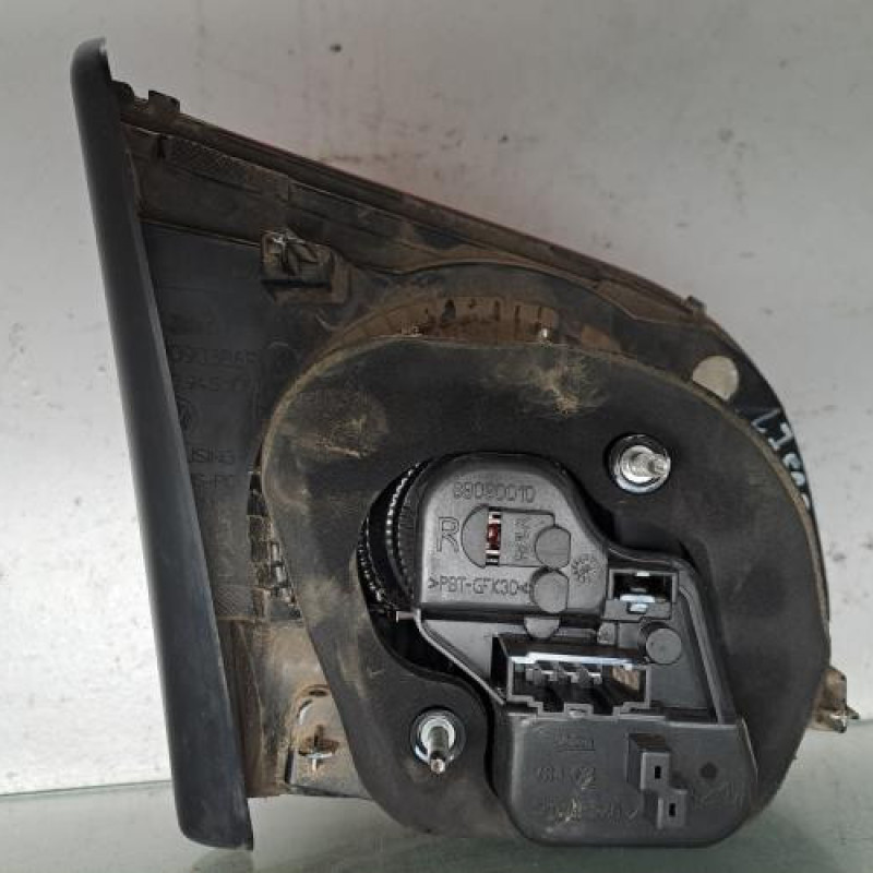 Feu arriere secondaire droit (feux) VOLKSWAGEN GOLF 6