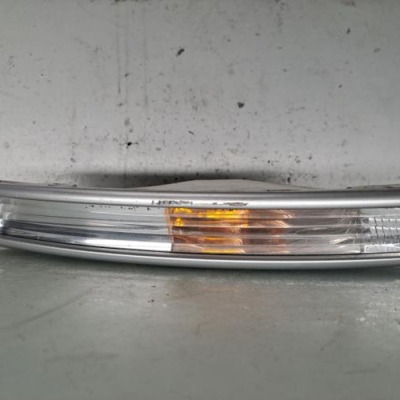 Optique avant secondaire droit (feux)(clignotant) VOLKSWAGEN PASSAT 5